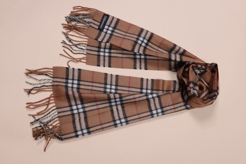 Cashmere scarf